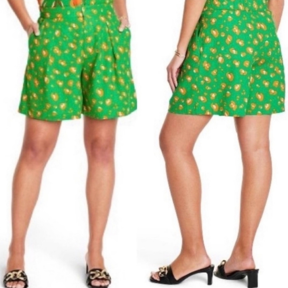 Tabitha brown Green leopard print shorts SIZE Xs - Picture 2 of 2